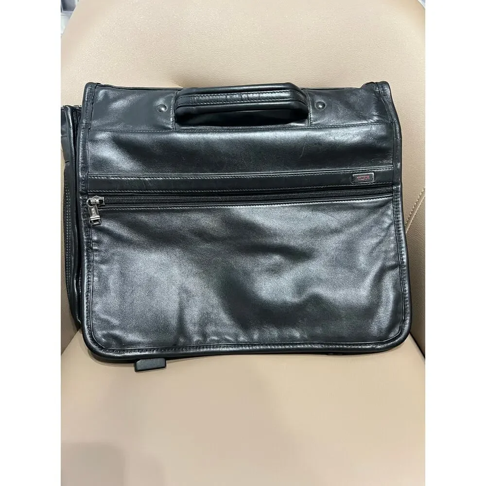 TUMI Alpha Briefcase Bag Nappa Leather Flap Expandable Black Messenger Laptop